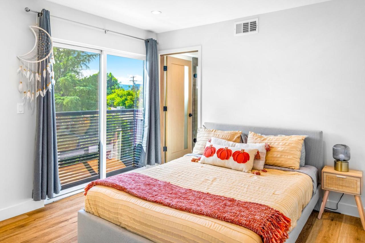 Stylish Sherman Oaks Townhouse 3Bed + 3.5Bath All Master Suites Лос-Анджелес Экстерьер фото
